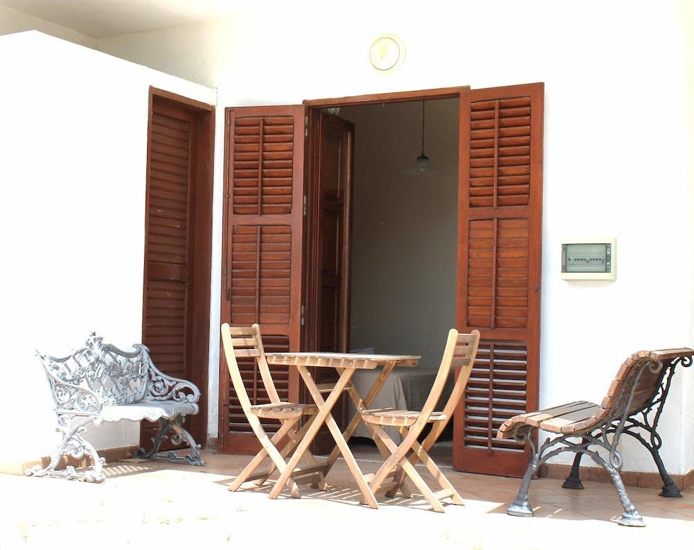 B&B Nettuno ซานเลโอเน ภายนอก รูปภาพ