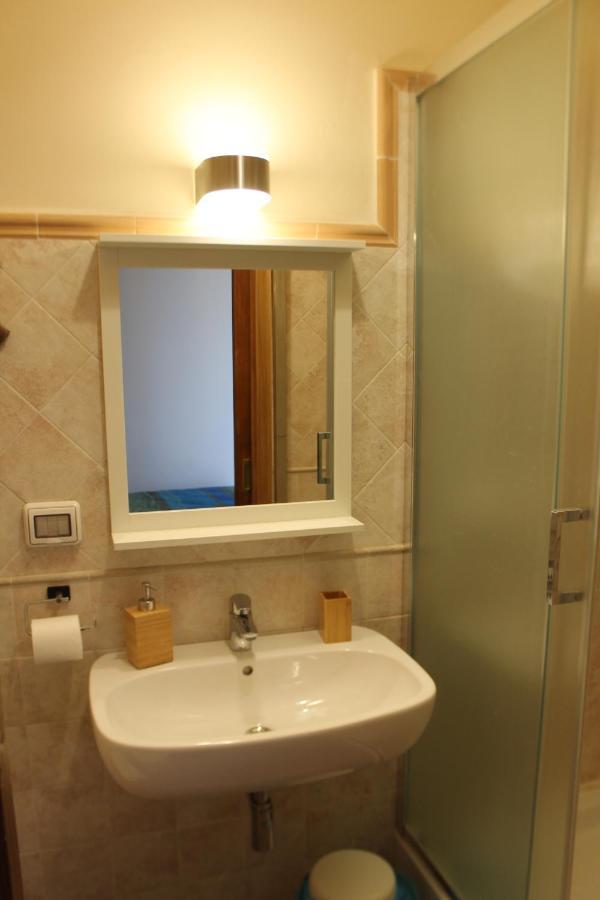 B&B Nettuno ซานเลโอเน ภายนอก รูปภาพ