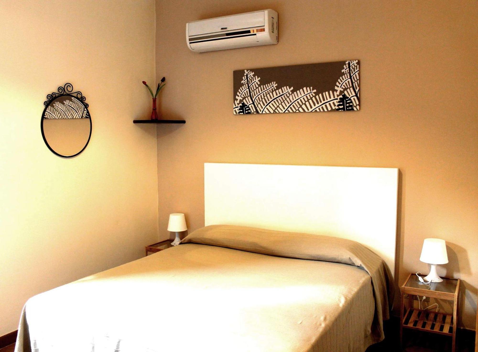 B&B Nettuno ซานเลโอเน ห้อง รูปภาพ