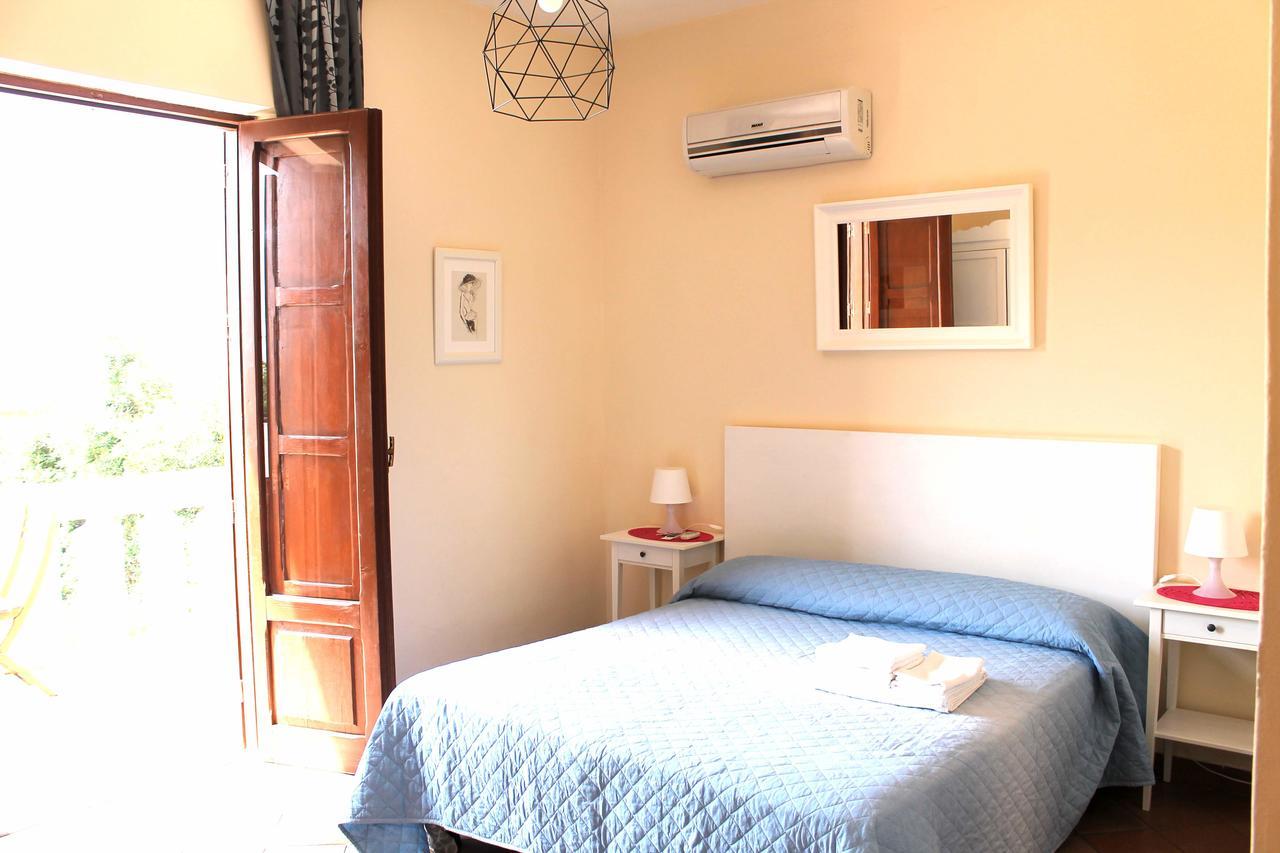 B&B Nettuno ซานเลโอเน ภายนอก รูปภาพ